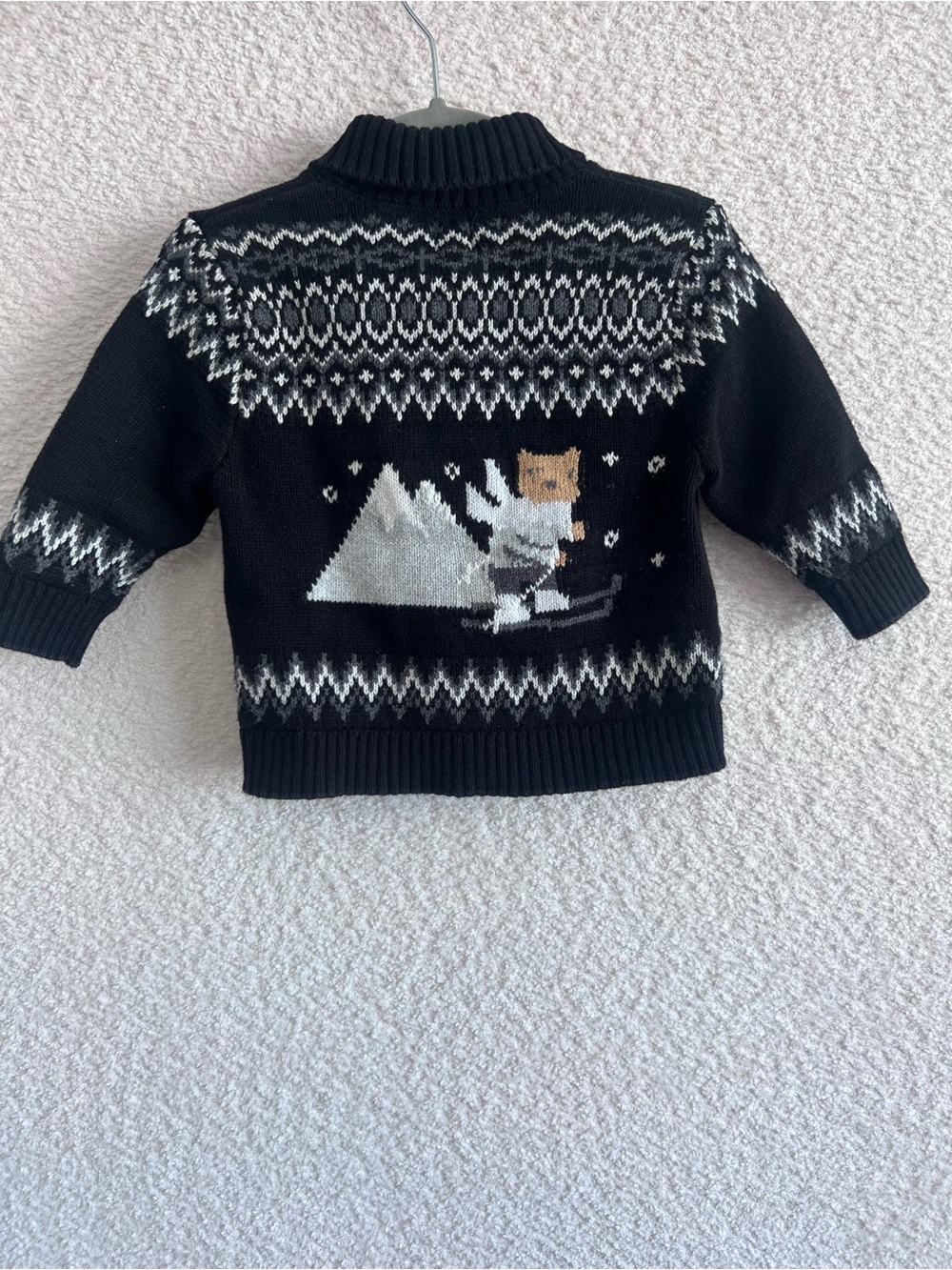 Gap Baby Black Bear Skiing Fair Isle Long Sleeve Sweater Size 12-18 Months